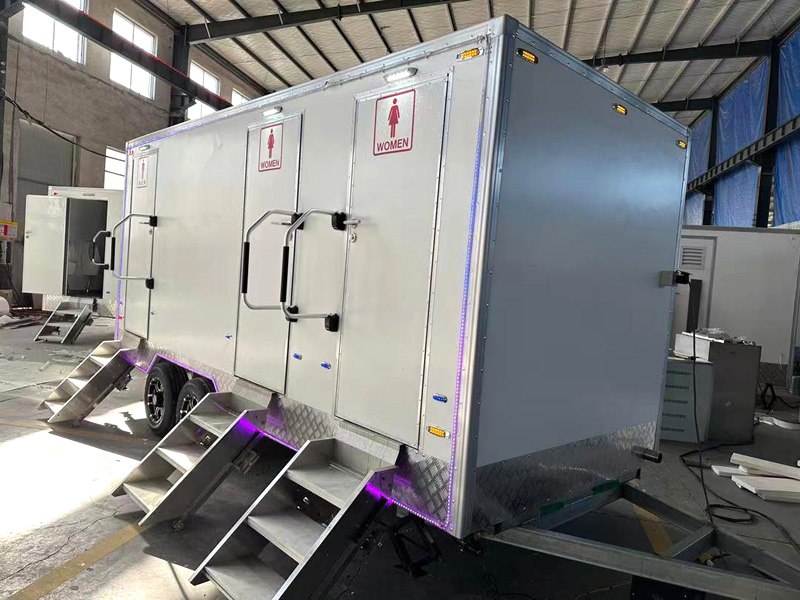 16ft Length 4 Stall Luxury Mobile Toilet Trailer 