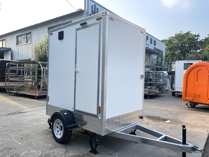 7ft Length Single Stall Luxury Mobile Toilet Trailer 